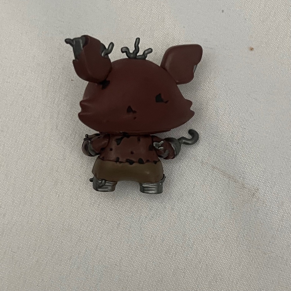 Five Nights at Freddys Foxy Action Figure FNAF Collectible Toy - Picture 2 of 6